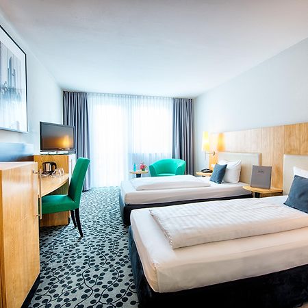 Achat Hotel Offenbach Plaza Ngoại thất bức ảnh